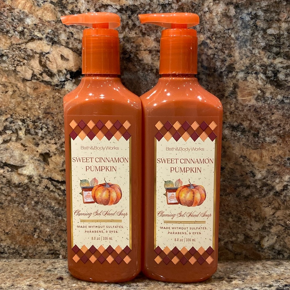(2)-SWEET CINNAMON PUMPKIN” BBW, 8.0 fl oz / 236 mL, Cleansing GEL Hand Soap NWT